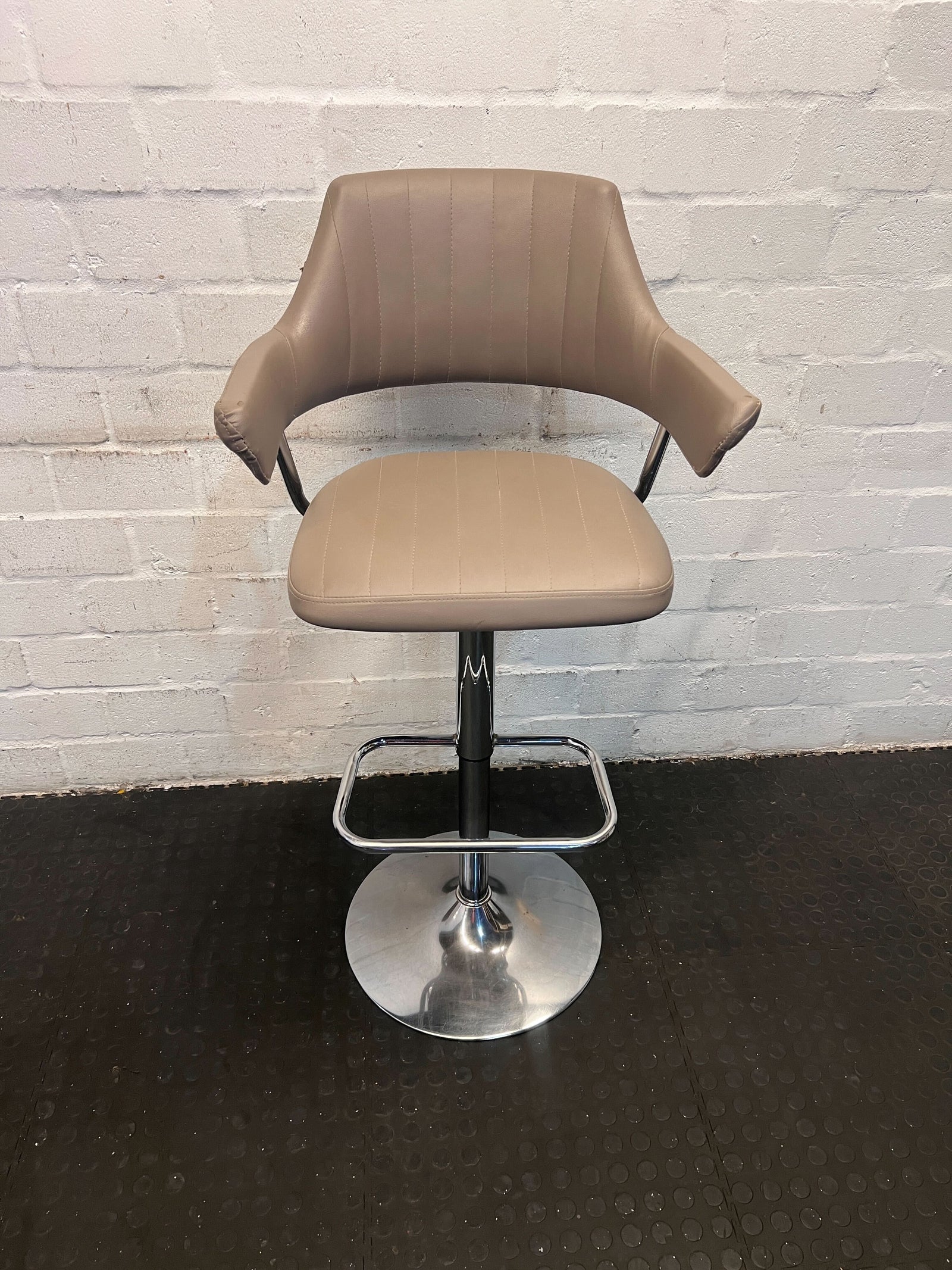 Elegant Beige Bar Stool with Arms, Adjustable Height & Chrome Base - Minor Wear