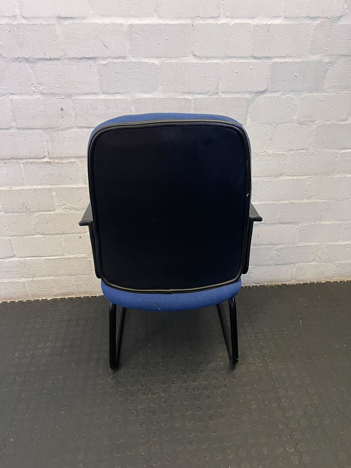 Sleek Blue Ergonomic Office Chair