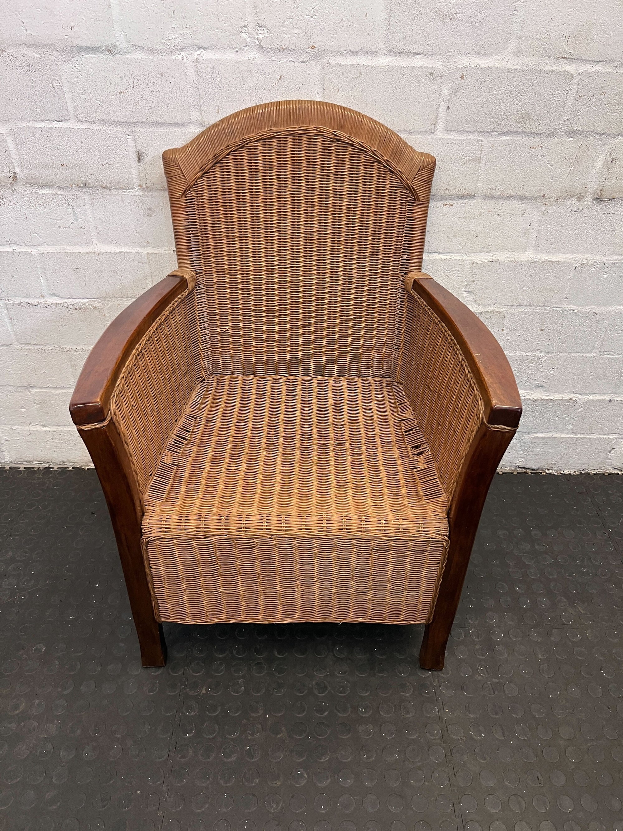 Vintage Rattan Armchair with Wooden Accents – Unique Comfort