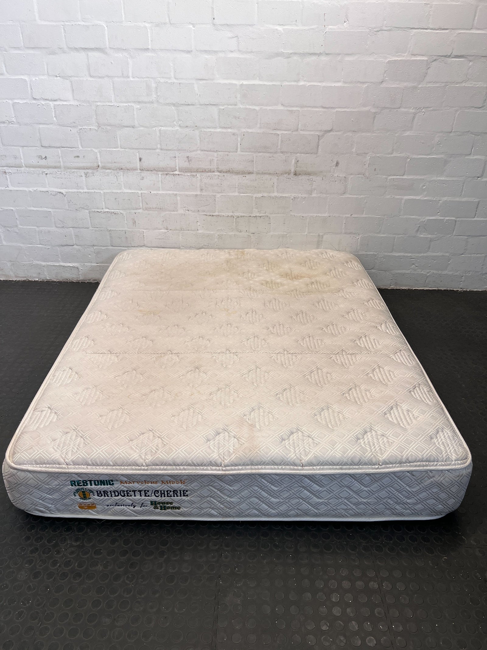 Restonic Bridgette Cherie Double Mattress – Comfortable, Slightly Worn, Quality