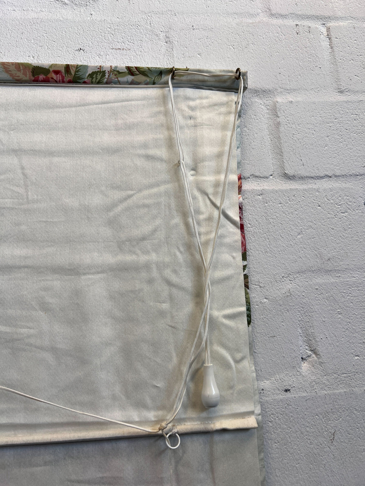 Elegant Vintage Floral Roman Blind - Rose & Blue Motif 170 long x 90cm wide