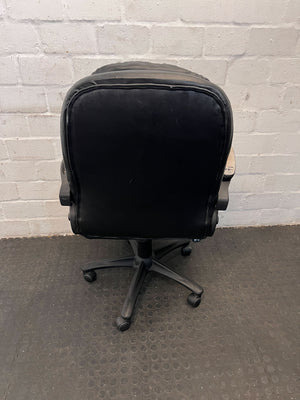 Ergonomic Black Office Chair with Minor Wear