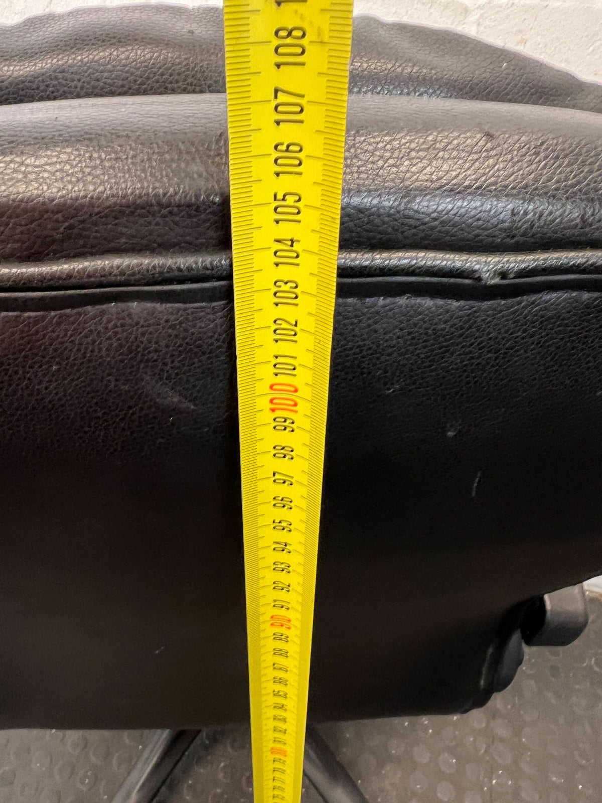 Ergonomic Black Office Chair with Minor Wear - CLEARANCE