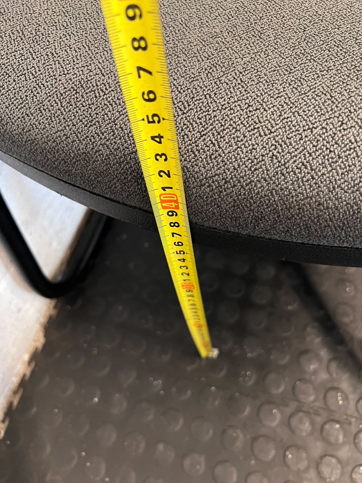 Modern Black Sled Base Office Visitor Chair - 2ndhandwarehouse.com