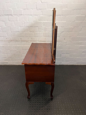 Elegant Vintage Wooden Dressing Table with Triple Mirrors