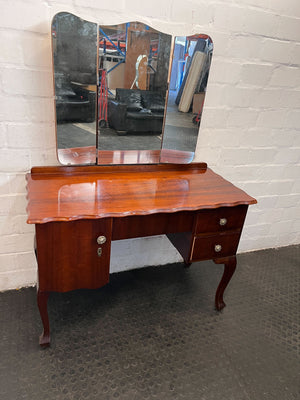 Elegant Vintage Wooden Dressing Table with Triple Mirrors