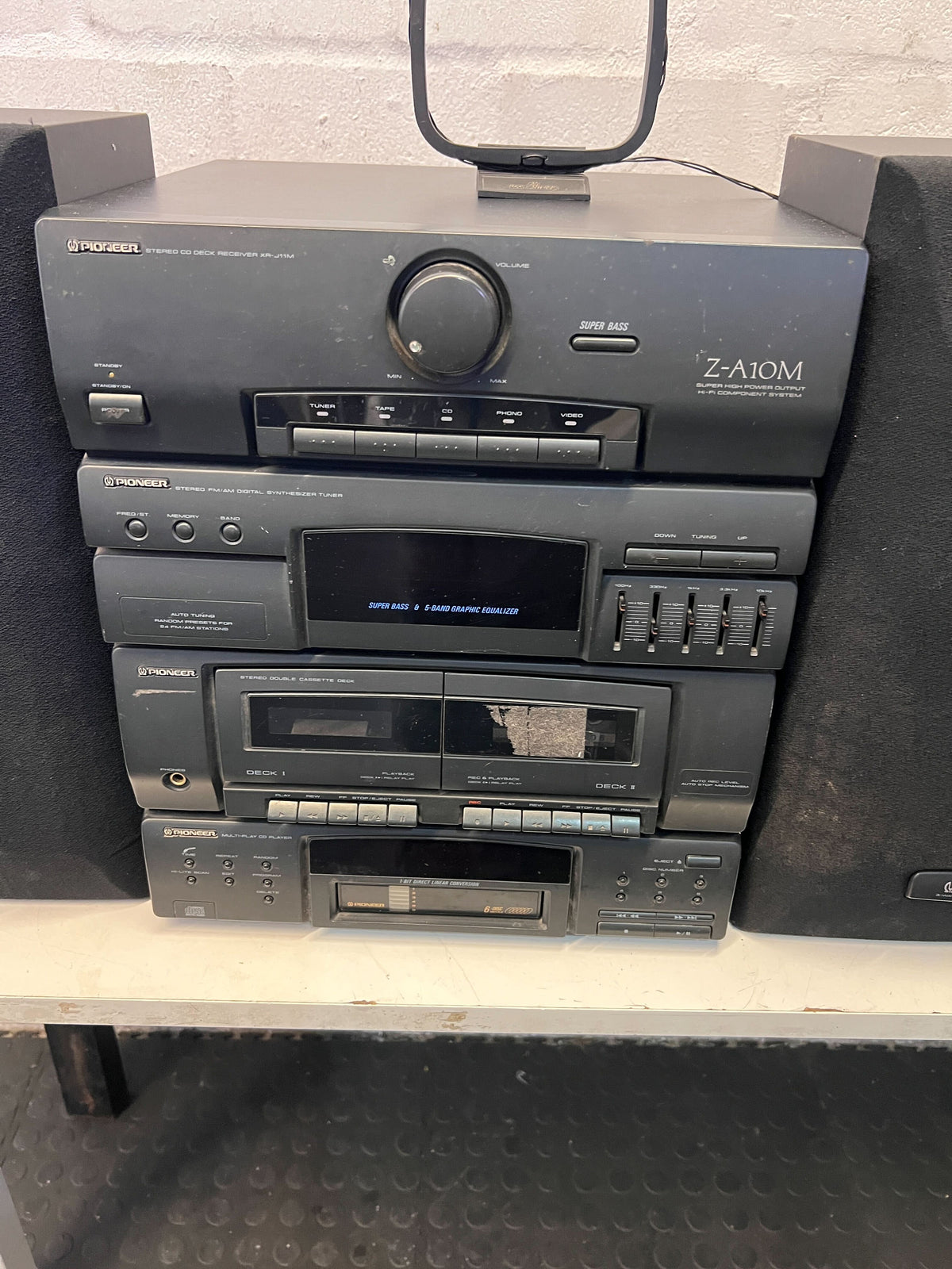 Classic Pioneer Black Stereo System with Dual Speakers – Good Condition - 2ndhandwarehouse.com