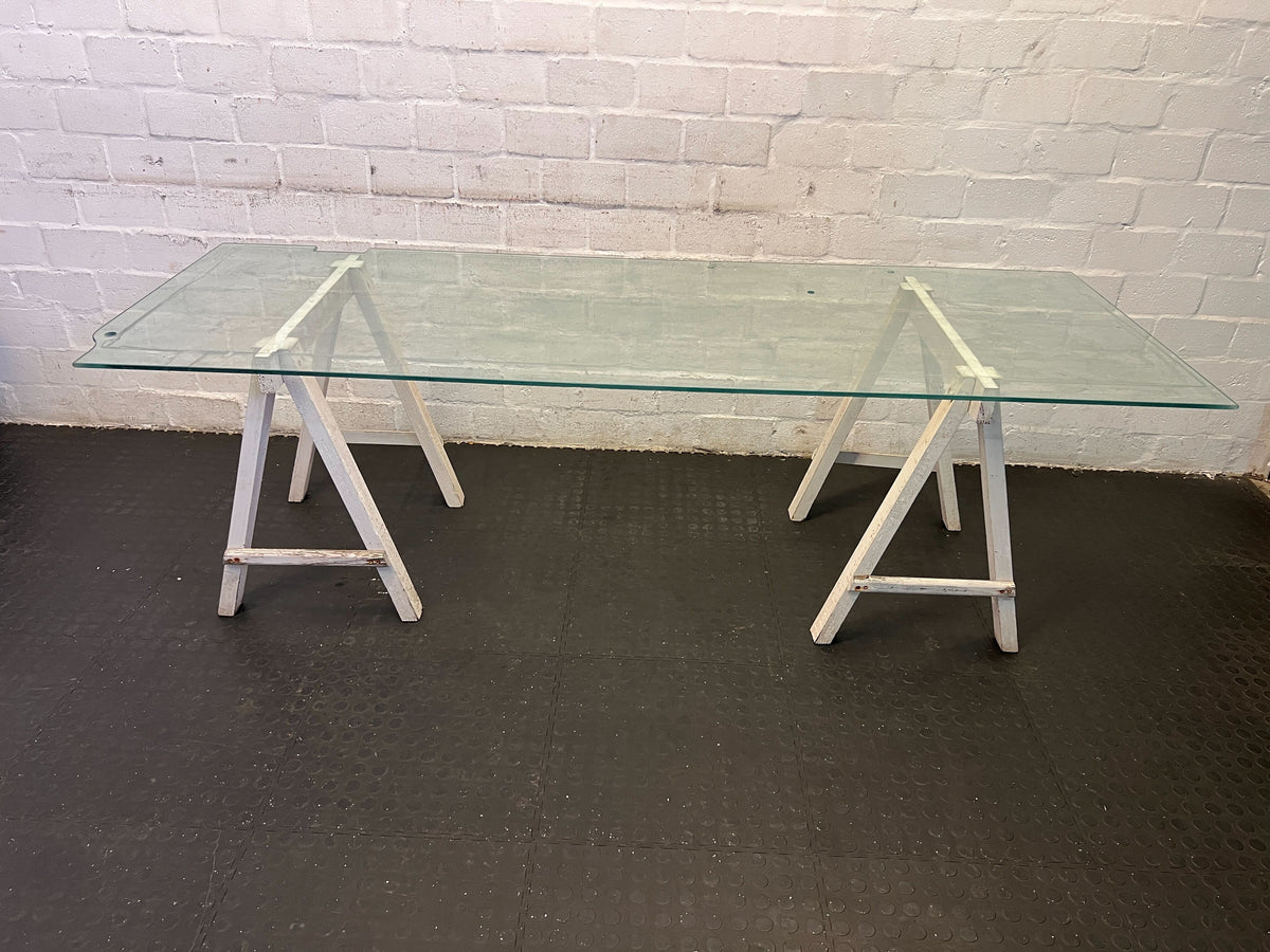 Stylish Glass-Top Table with White Wooden Base – Minor Wear - 2ndhandwarehouse.com