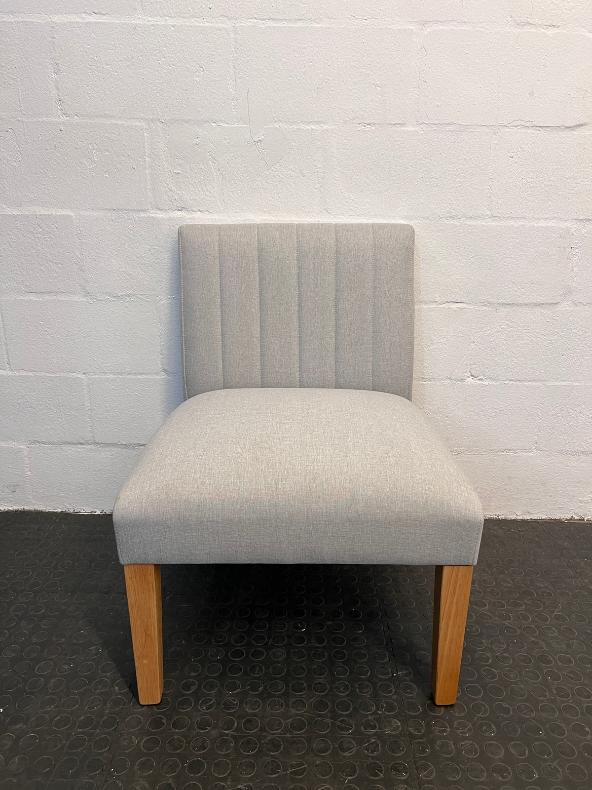 George Mason - Patricia Accent Chair - Light Grey - 2ndhandwarehouse.com