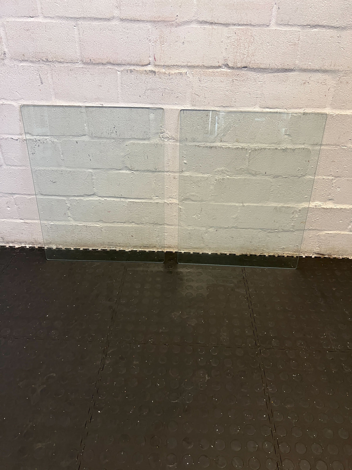 Square Tempered Glass Table Top - Minor Scratches - 2ndhandwarehouse.com