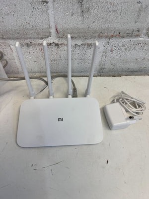 Xiaomi Wi-Fi Router - White, 4 Antennas, Minor Scratches - 2ndhandwarehouse.com