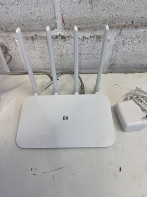 Xiaomi Wi-Fi Router - White, 4 Antennas, Minor Scratches - 2ndhandwarehouse.com