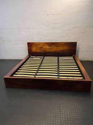 Modern Solid Wood King Bed Frame with Headboard