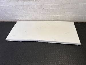 Cozy White Single Mattress Topper - Pre-Loved Comfort 90 by 190