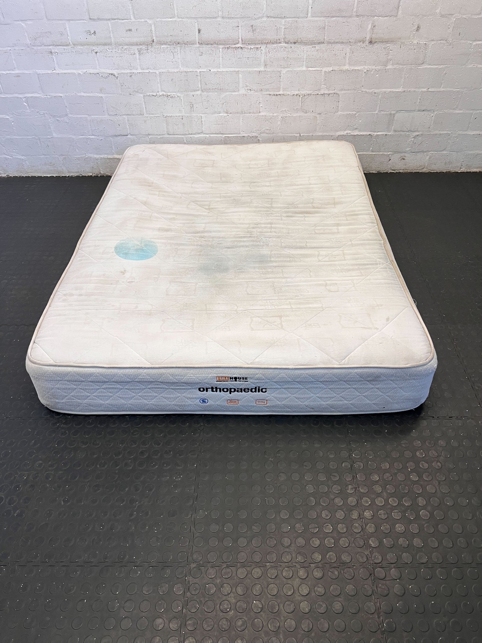 Orthopaedic Double Mattress - Light Stains, Comfortable Support