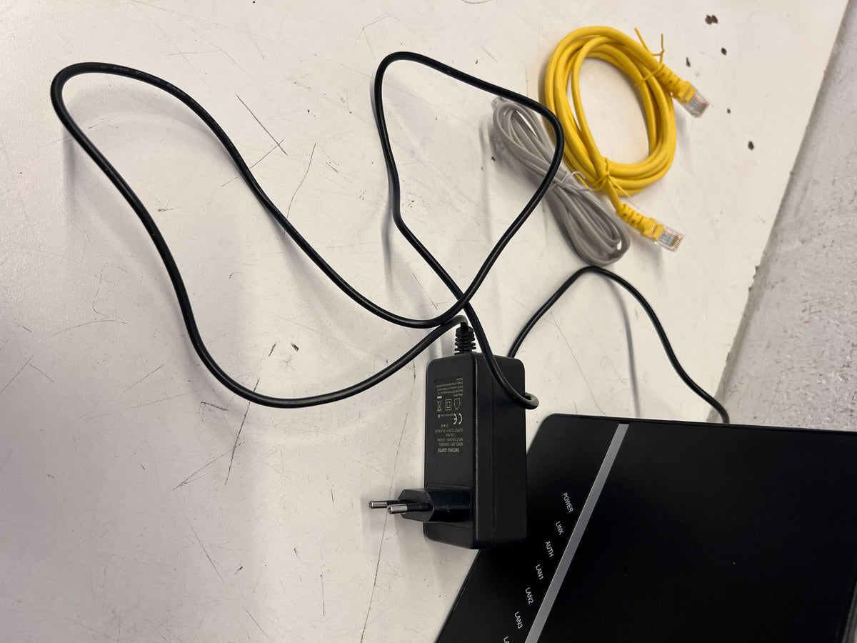 Nokia Dual-Band WiFi Router/Modem - High-Speed Home Internet Gateway