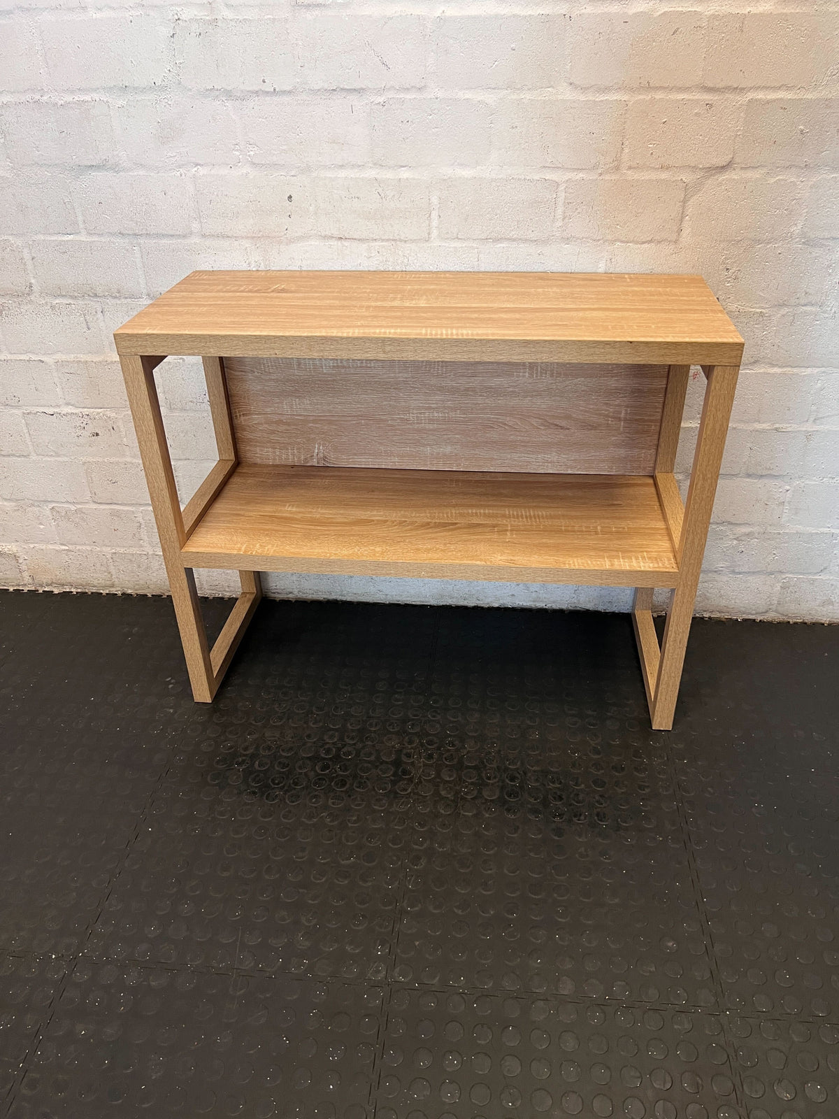 Versatile Modern Wood Effect -Side server - CLEAN - 2ndhandwarehouse.com