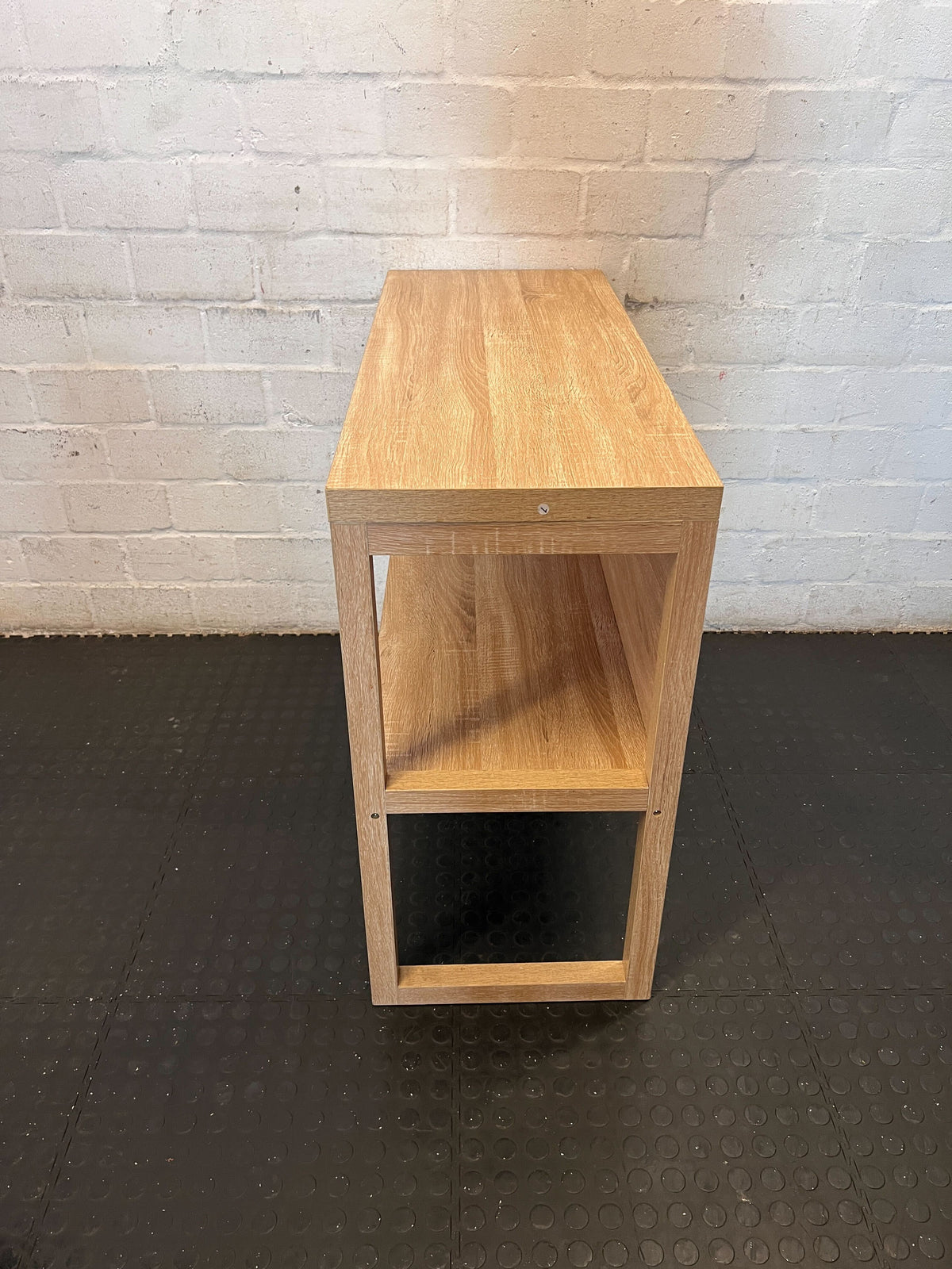 Versatile Modern Wood Effect -Side server - CLEAN - 2ndhandwarehouse.com