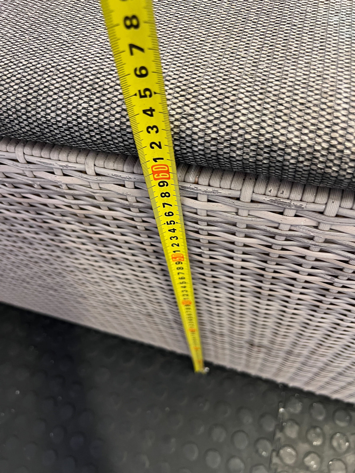 Charming Woven Storage Bench with Cushioned Top ✨