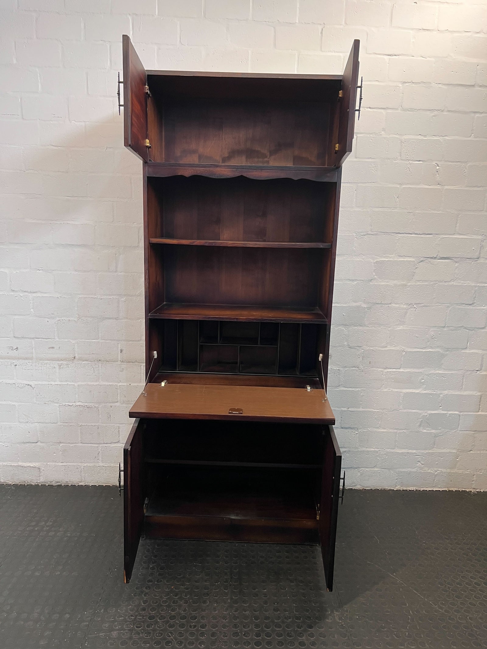 Vintage Wooden Display Cabinet with Storage – Dark Brown, 2-Door