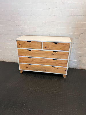 Chic White & Natural Wood Chest of Drawers - It just need to be cleaned - 2ndhandwarehouse.com