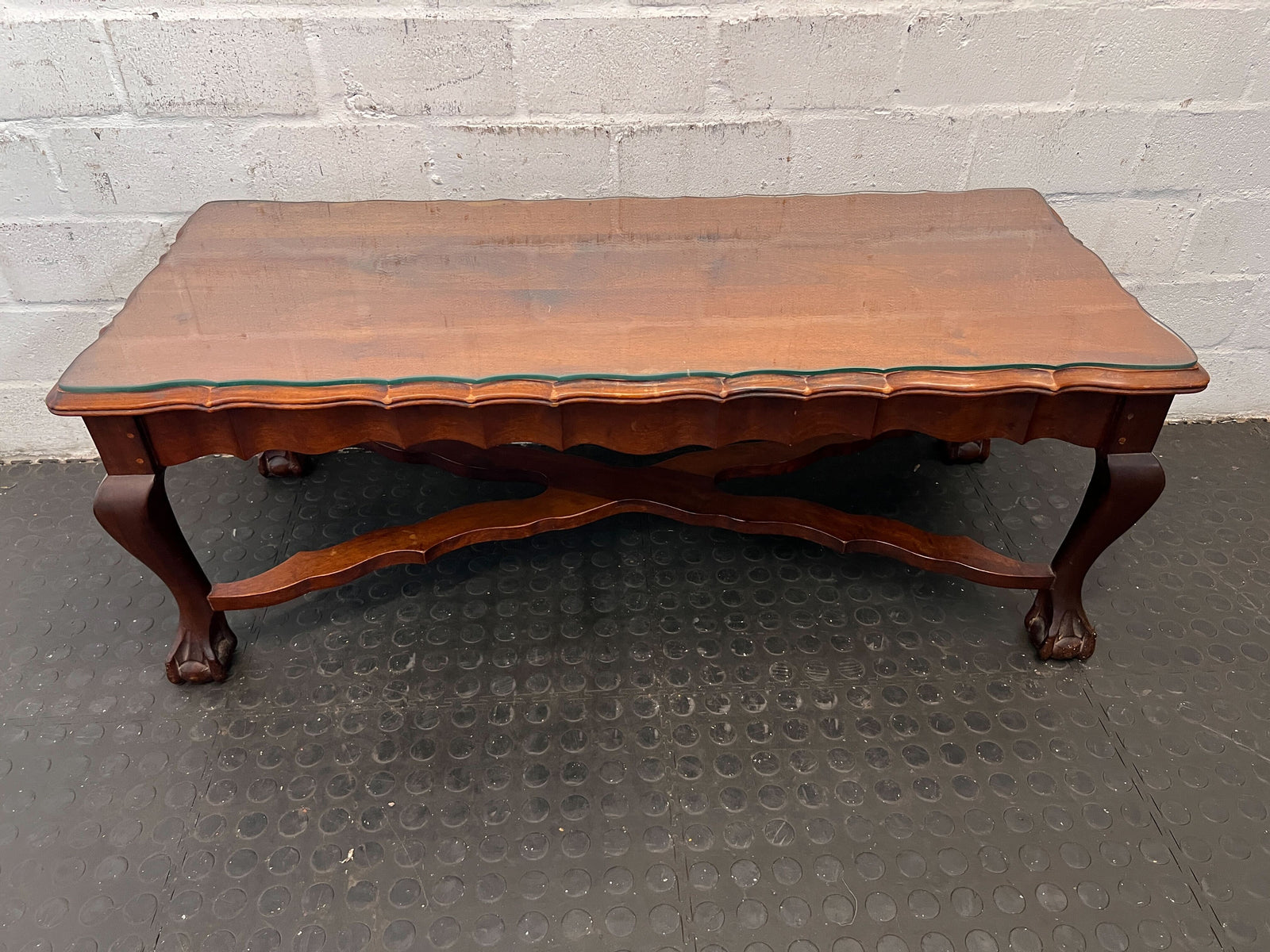Vintage Dark Wood Coffee Table with Scalloped Edge