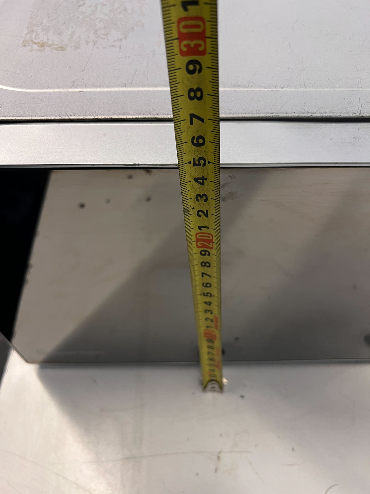 Russell Hobbs Microwave Oven - Sleek Silver Finish - has rust - 2ndhandwarehouse.com