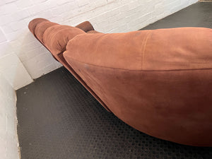 Spacious Brown Fabric Corner Couch with Recliner Features – Refurbished