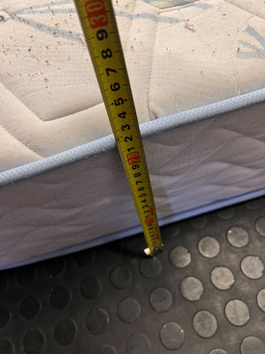 Pre-Loved Weightstar Queen Mattress