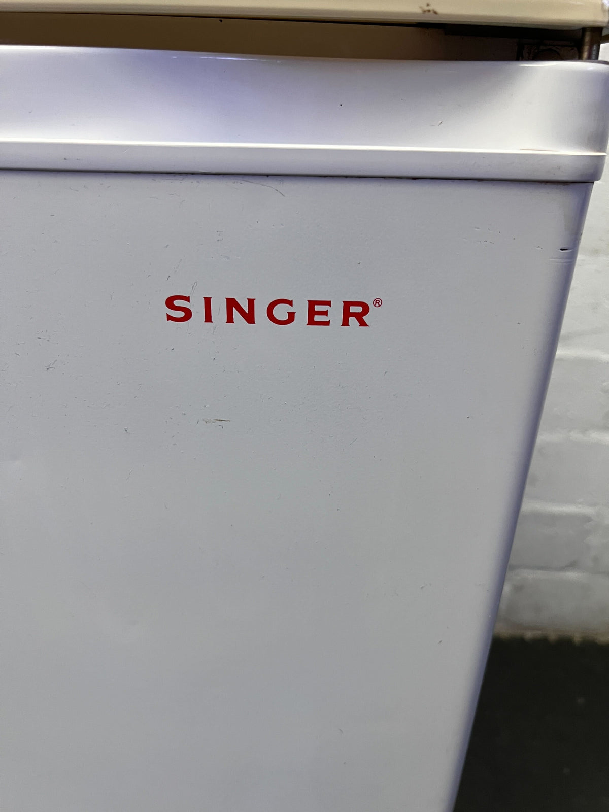 Compact Singer SBF140 White Freezer