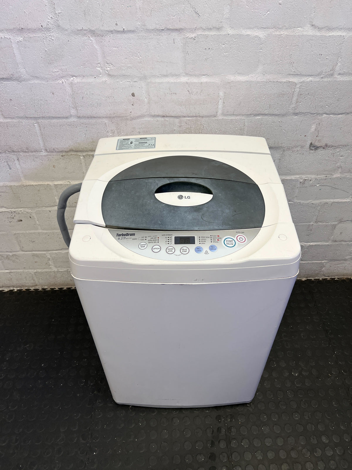LG Top-Loader Washing Machine - not fully functional noisy when spinning