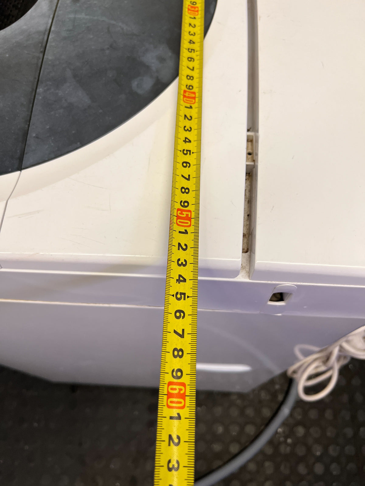 LG Top-Loader Washing Machine - not fully functional noisy when spinning