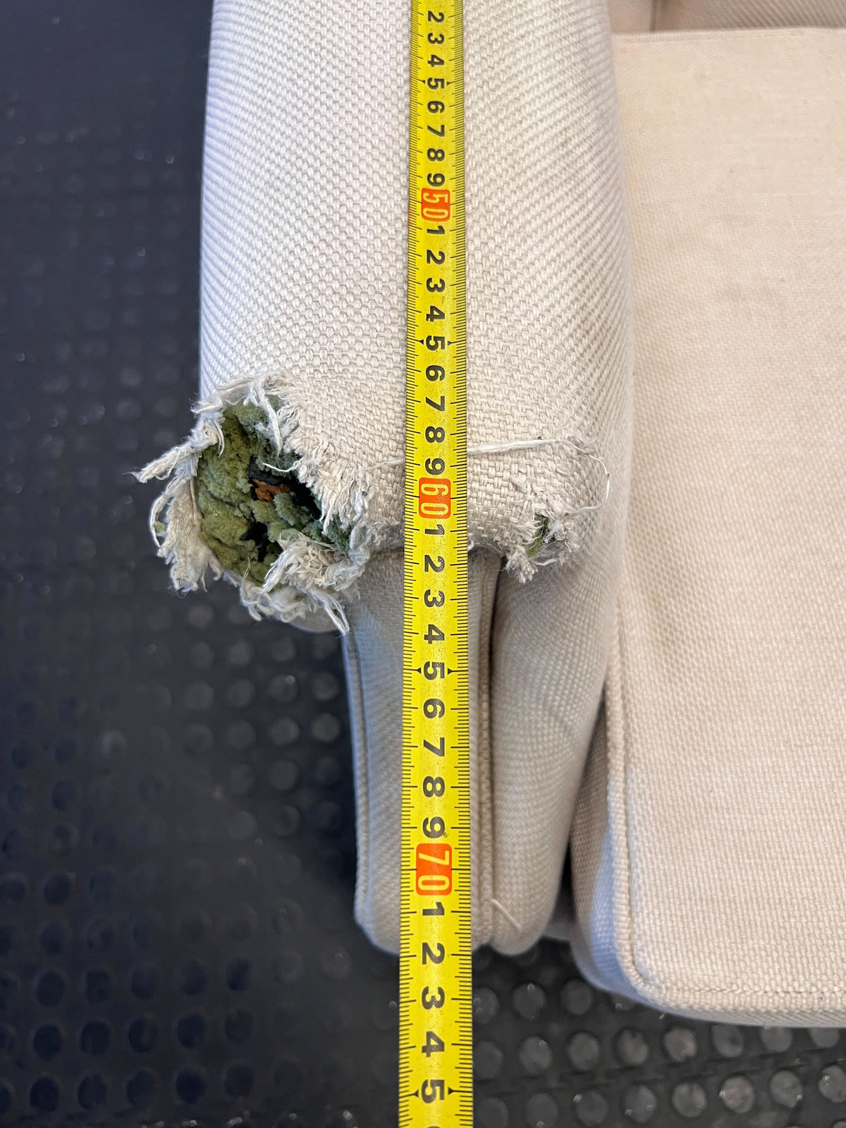 Charming Cream Tufted 2-Seater Sofa Loveseat - 2ndhandwarehouse.com