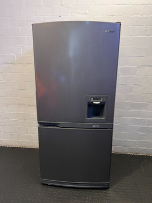 Sleek Samsung Bottom Freezer Fridge - Water Dispenser Included