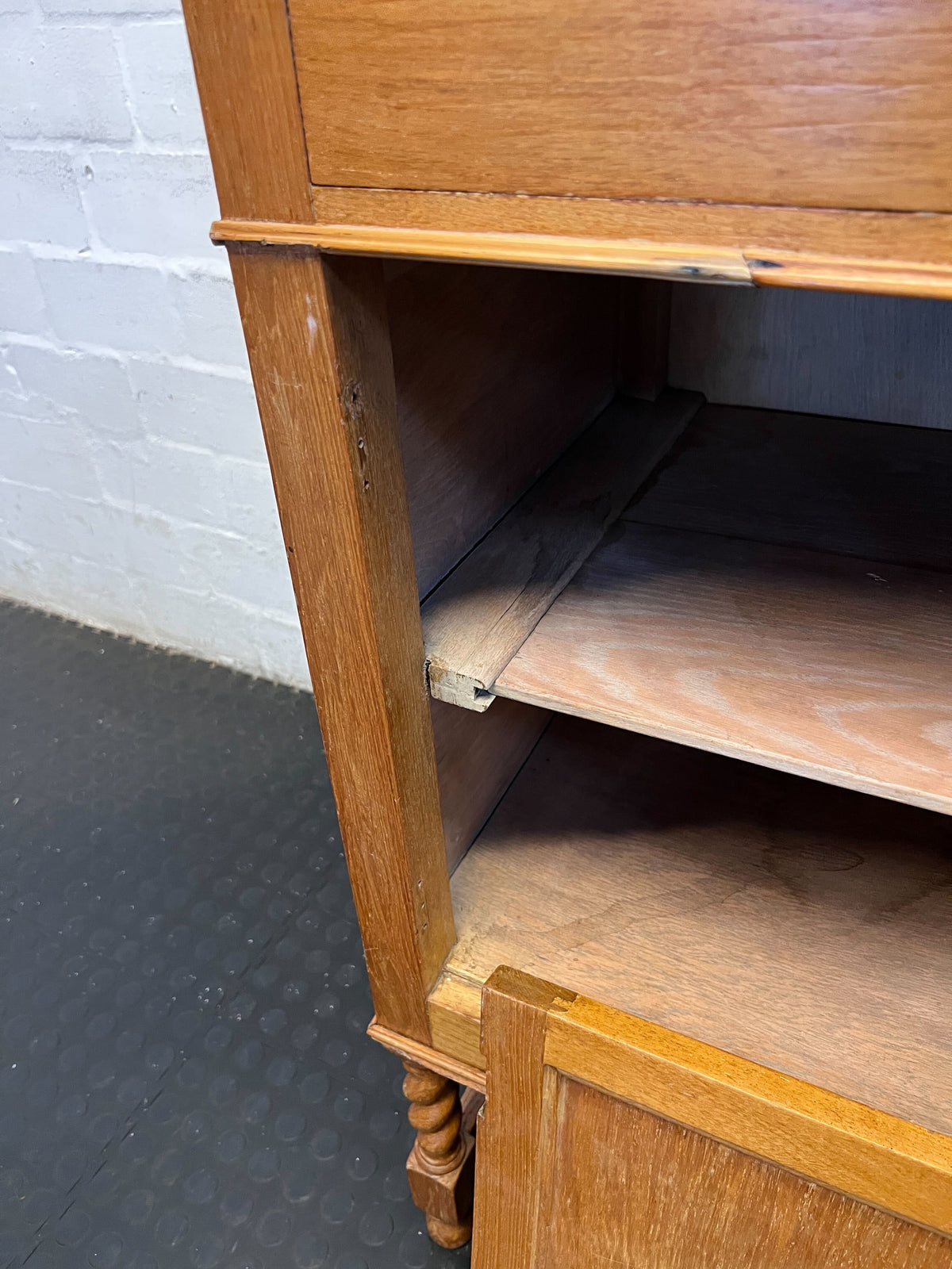 Charming Vintage Wooden Sideboard with Ornate Carving draw missing a hinges - 2ndhandwarehouse.com
