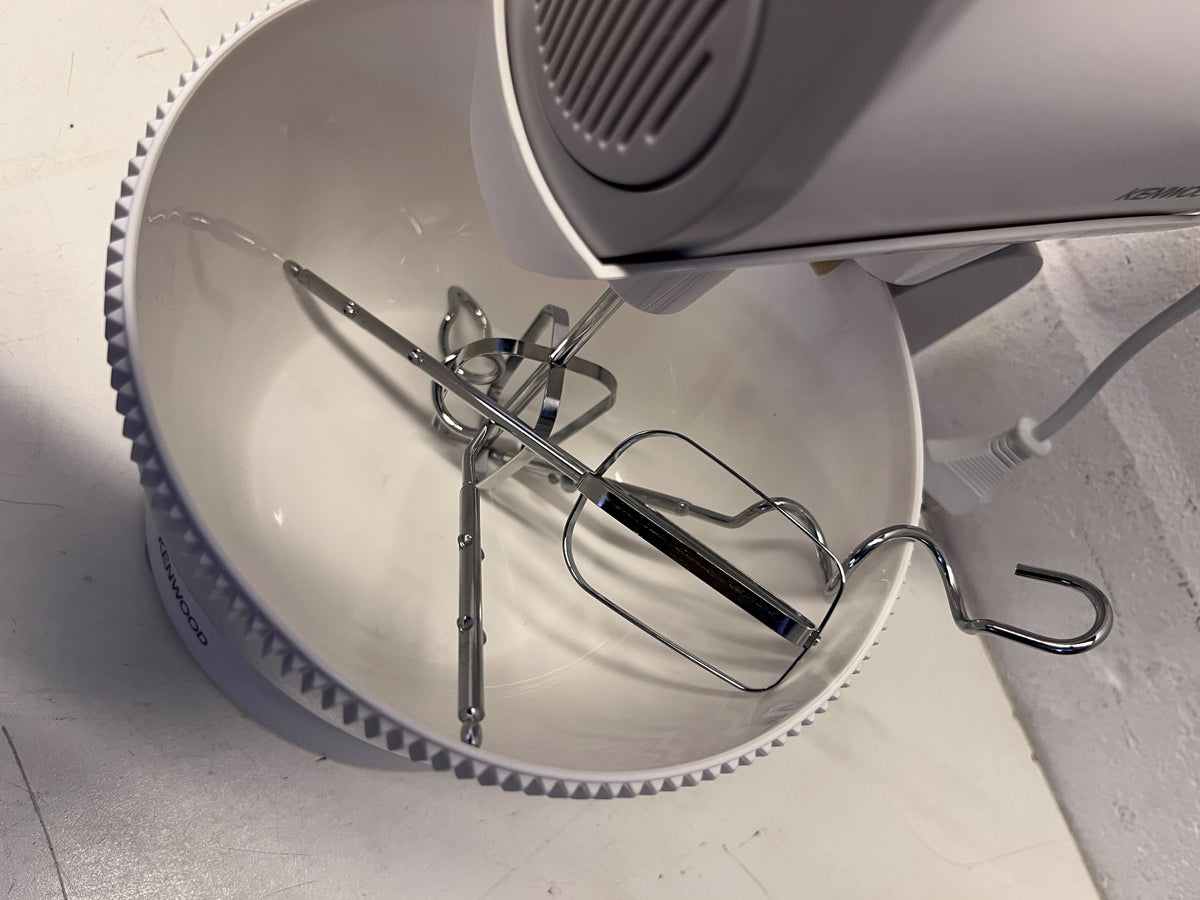 Kenwood Stand Mixer with Bowl - Baking Essential! - 2ndhandwarehouse.com