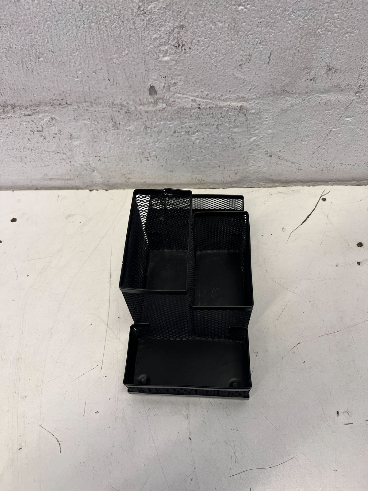 Black Mesh Multi-Compartment Desk Organizer - 2ndhandwarehouse.com
