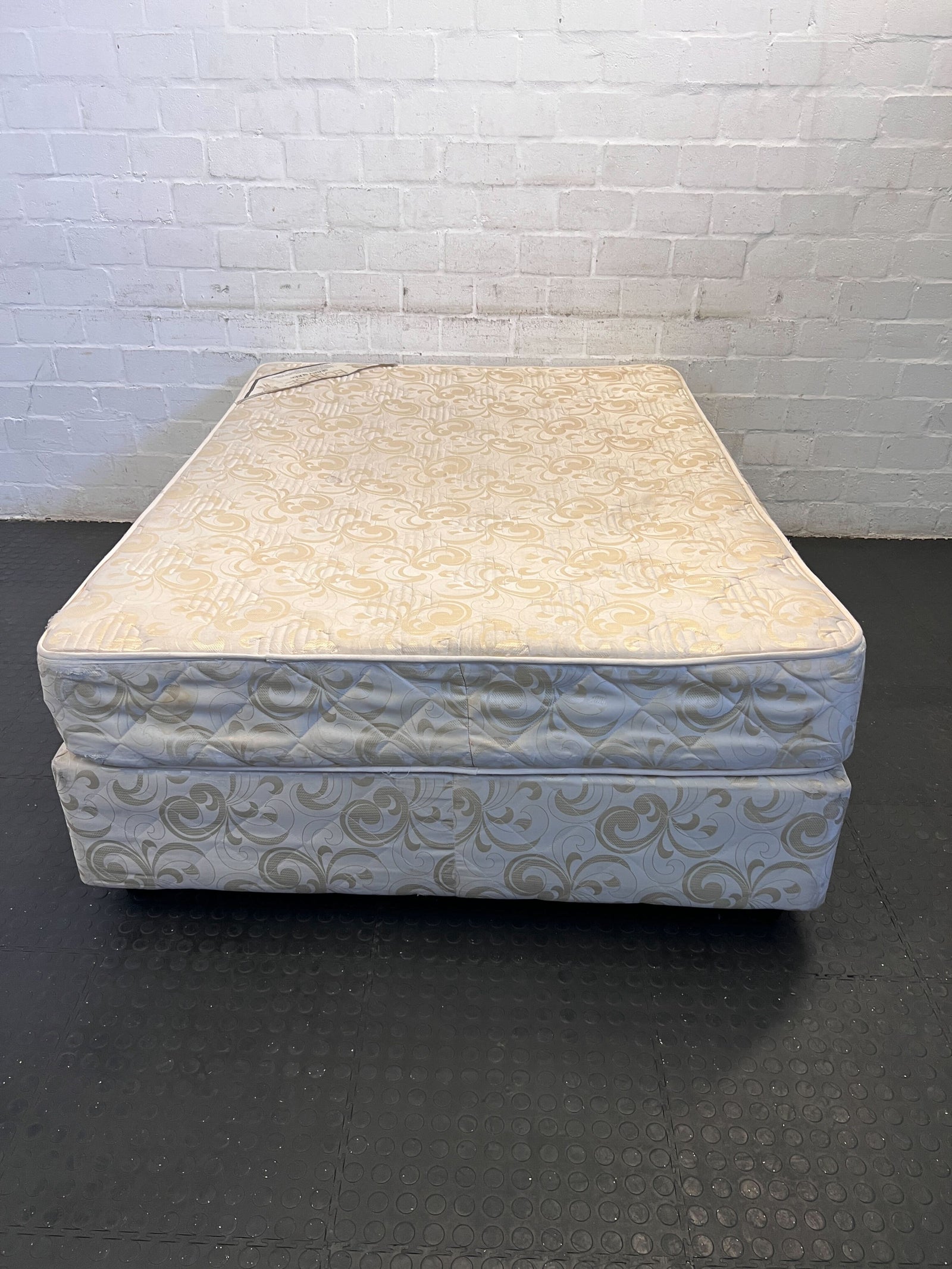 Comfortable Double Bed Upholstered Mattress with Minor Wear