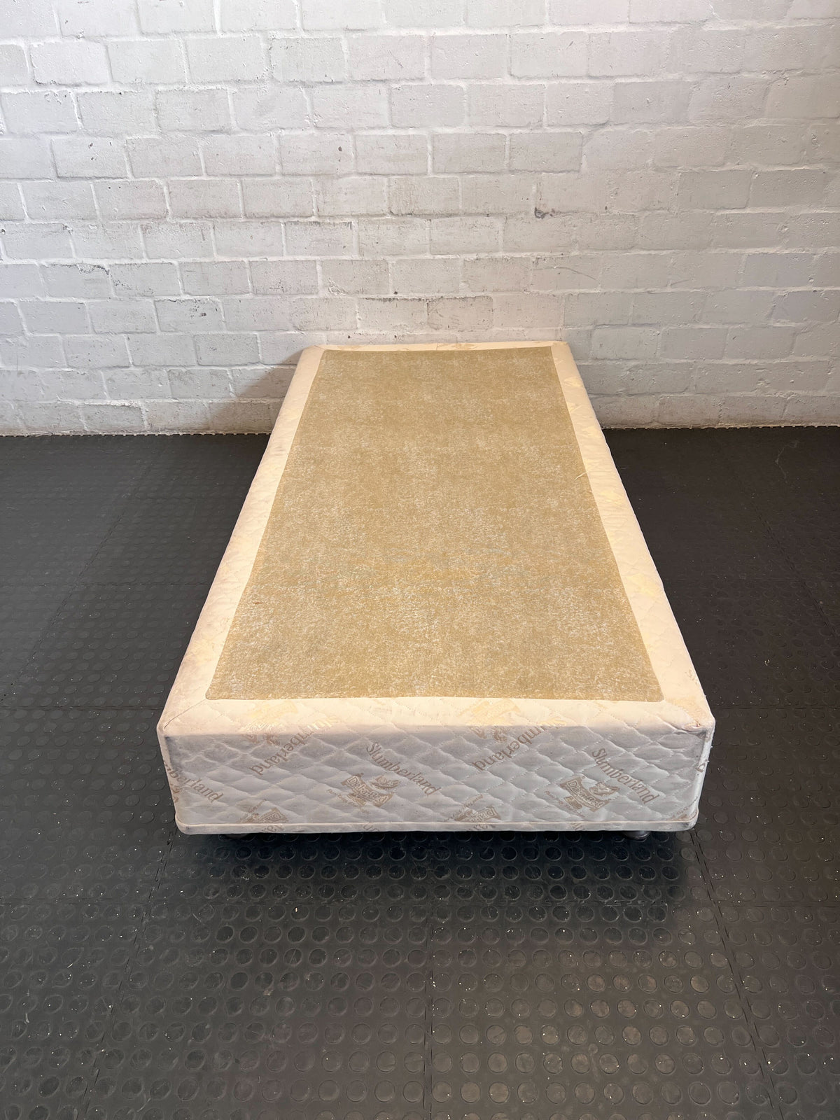 Slumberland Single Divan Bed Base 92 by 190