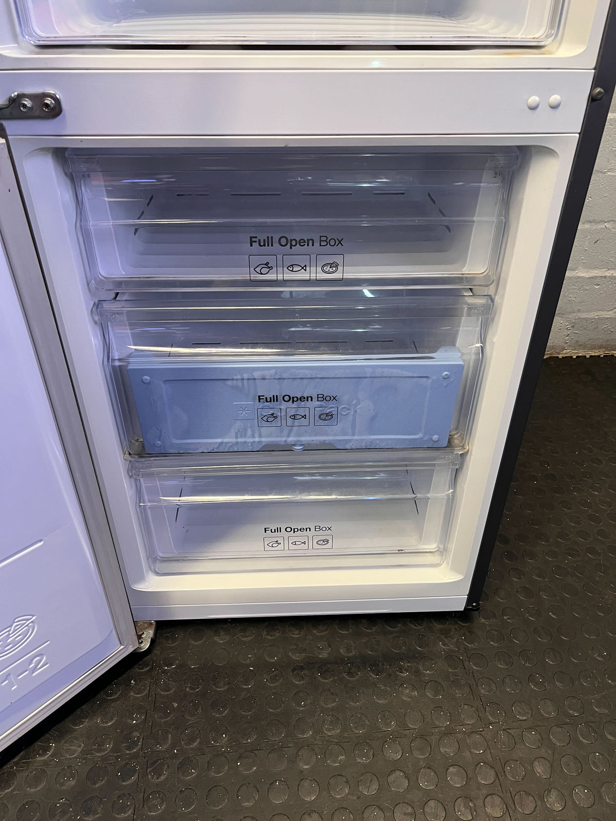 Samsung Silver Fridge-Freezer with Water Dispenser