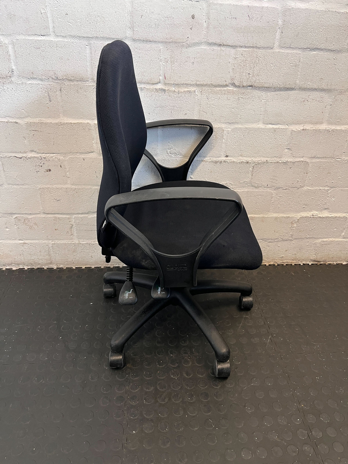 Comfortable Black Office Chair with Minor Wear