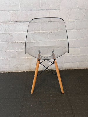 Modern Clear Polycarbonate Dining Chair with Wooden Legs