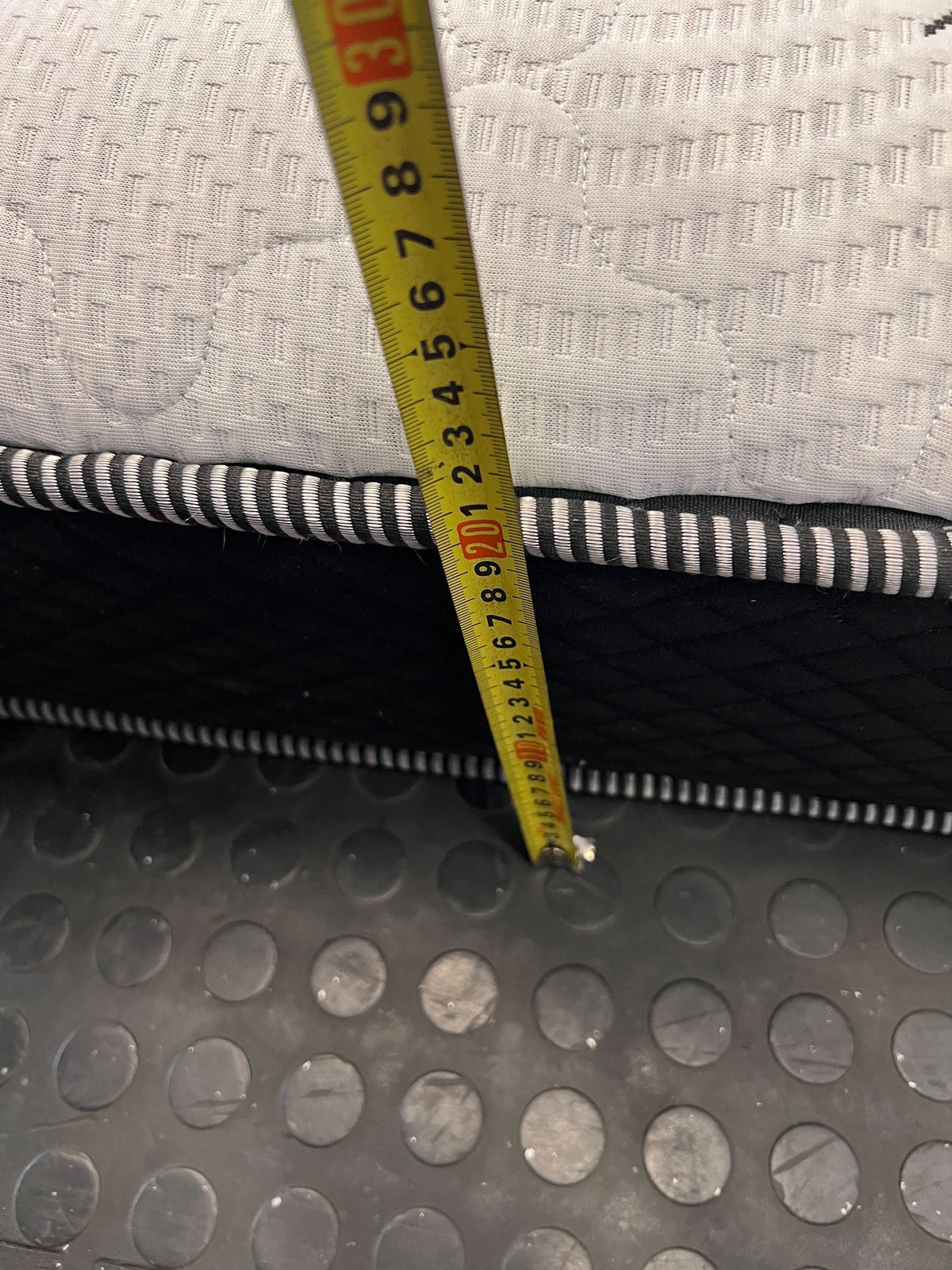 Comfortable double Bamboo Mattress - Pre-loved Sleep Solution - 2ndhandwarehouse.com