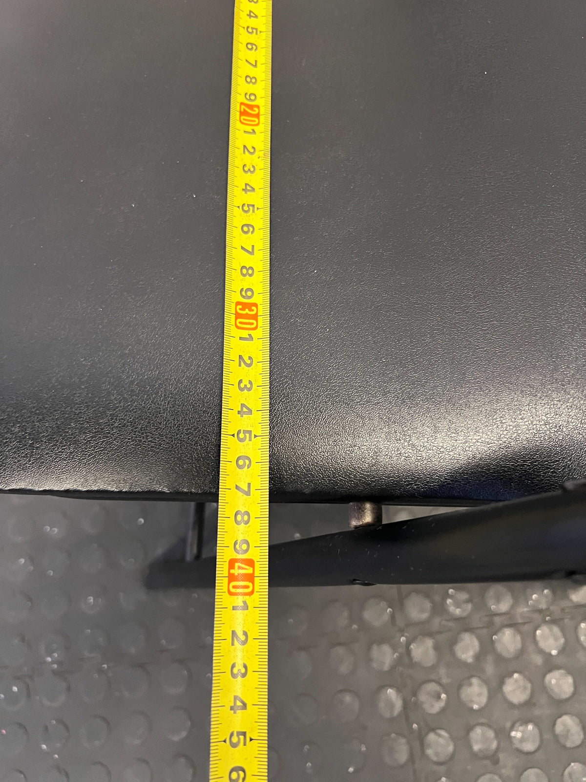 Stylish Black Folding Chair – Durable Metal & Comfortable Design