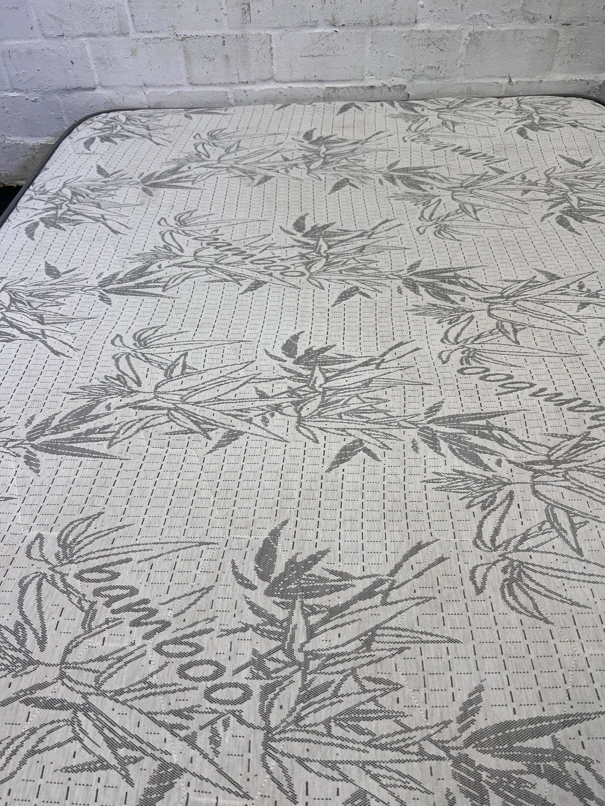 Comfortable Twin Mattress with Soft Floral Design - Good Condition - 2ndhandwarehouse.com