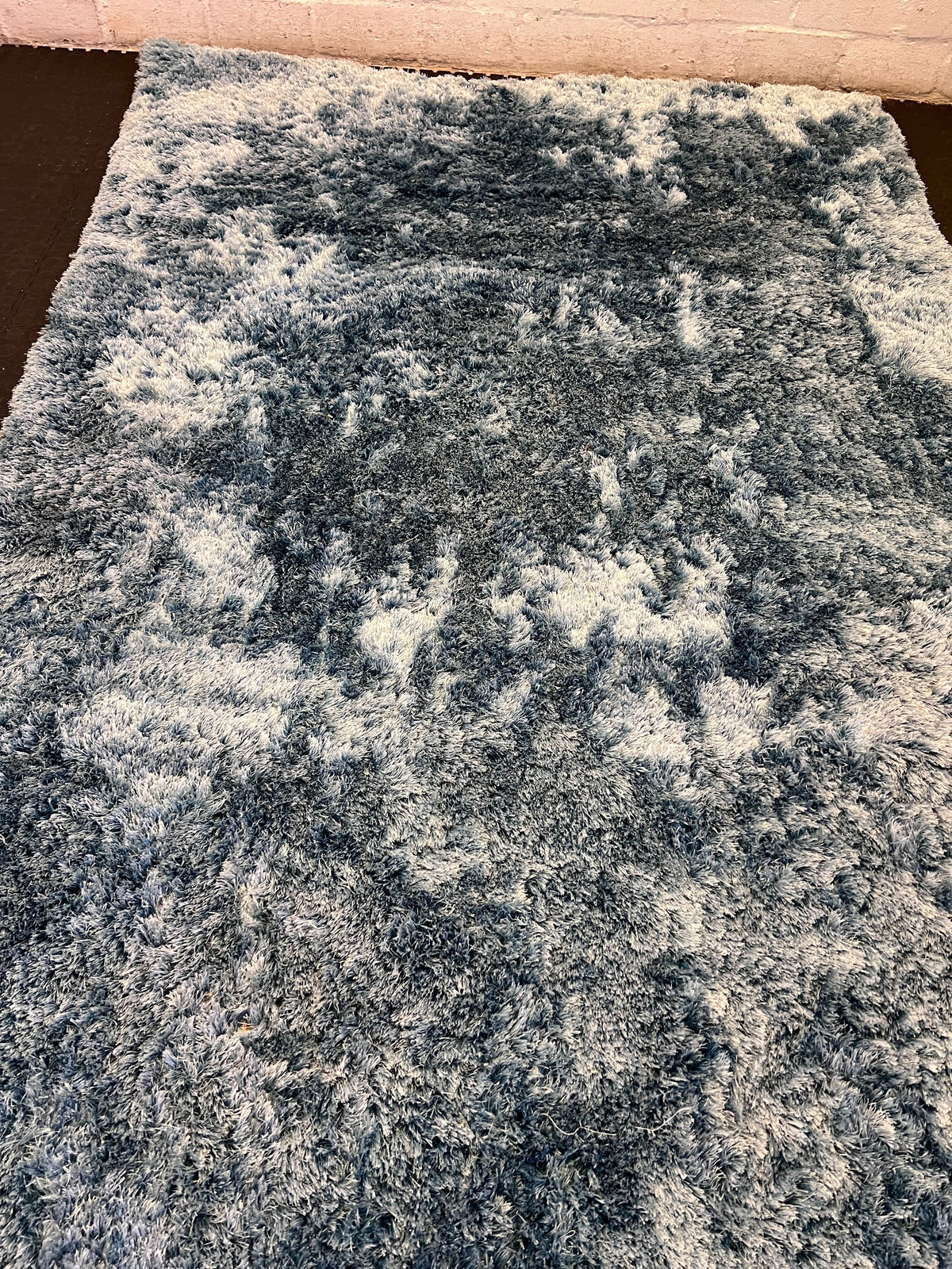 Cozy Blue Shag Area Rug – Soft & Stylish Home Décor