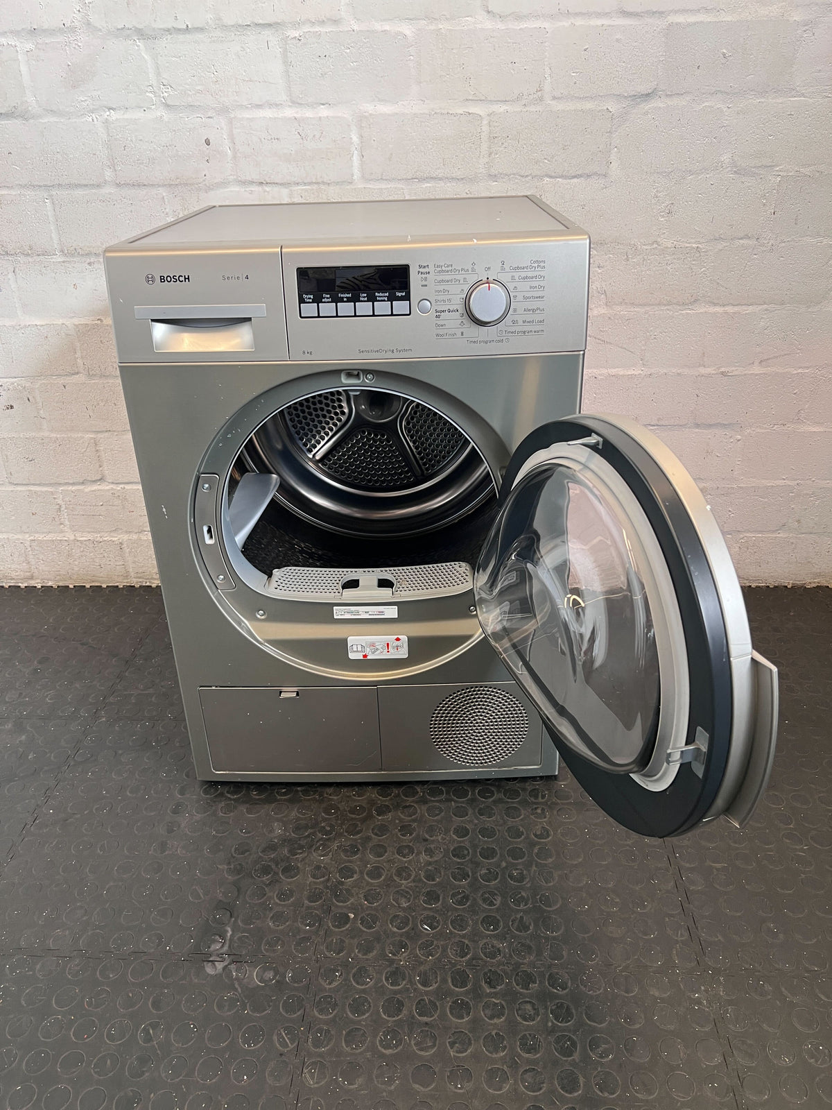 Bosch Serie 4 8kg SensitiveDrying Tumble Dryer - Pre-Loved & Efficient - REDUCED