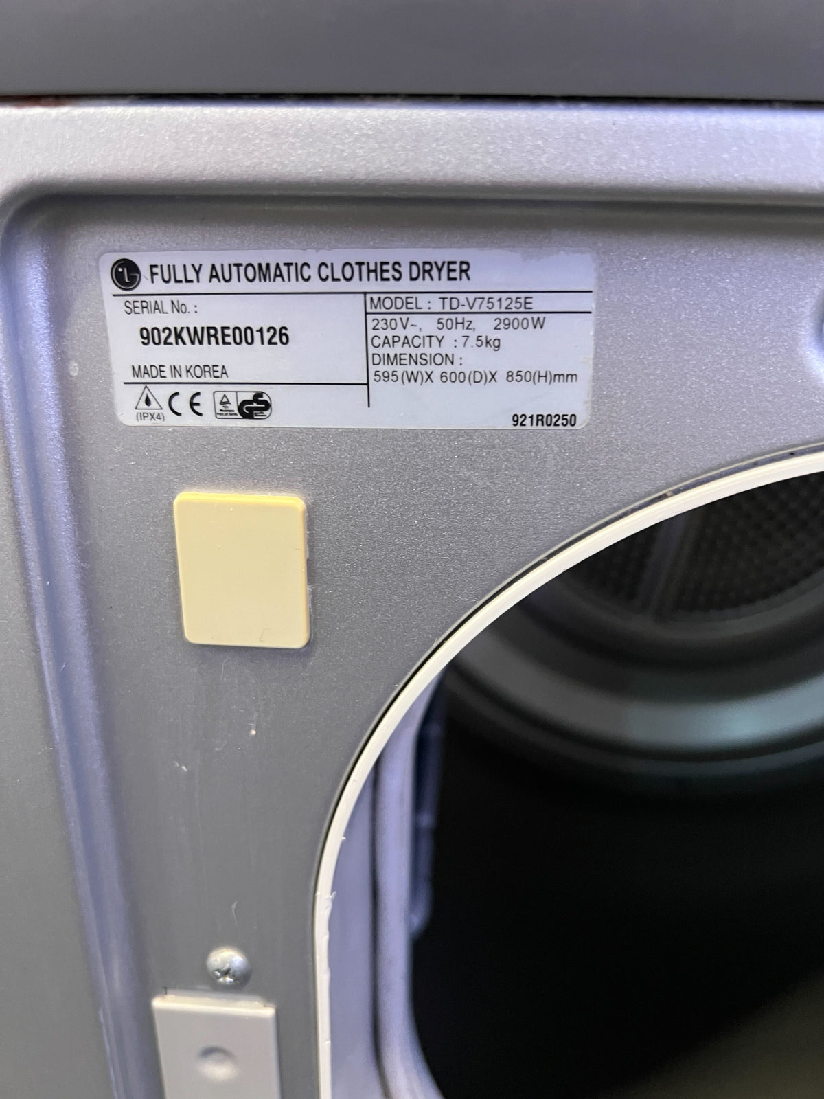 LG ClothesCare 7.5kg Tumble Dryer - Starts Immediately upon plugging In and stops only when Unplugged - REDUCED