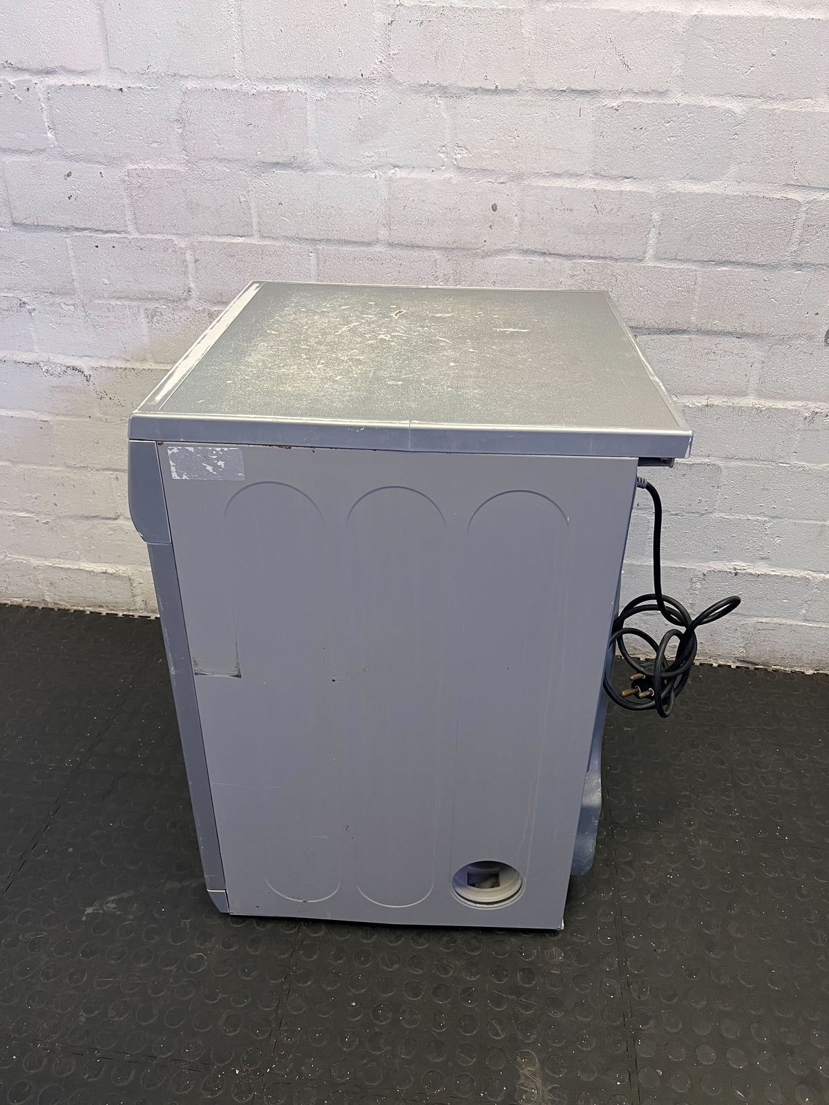 LG ClothesCare 7.5kg Tumble Dryer - Starts Immediately upon plugging In and stops only when Unplugged - REDUCED