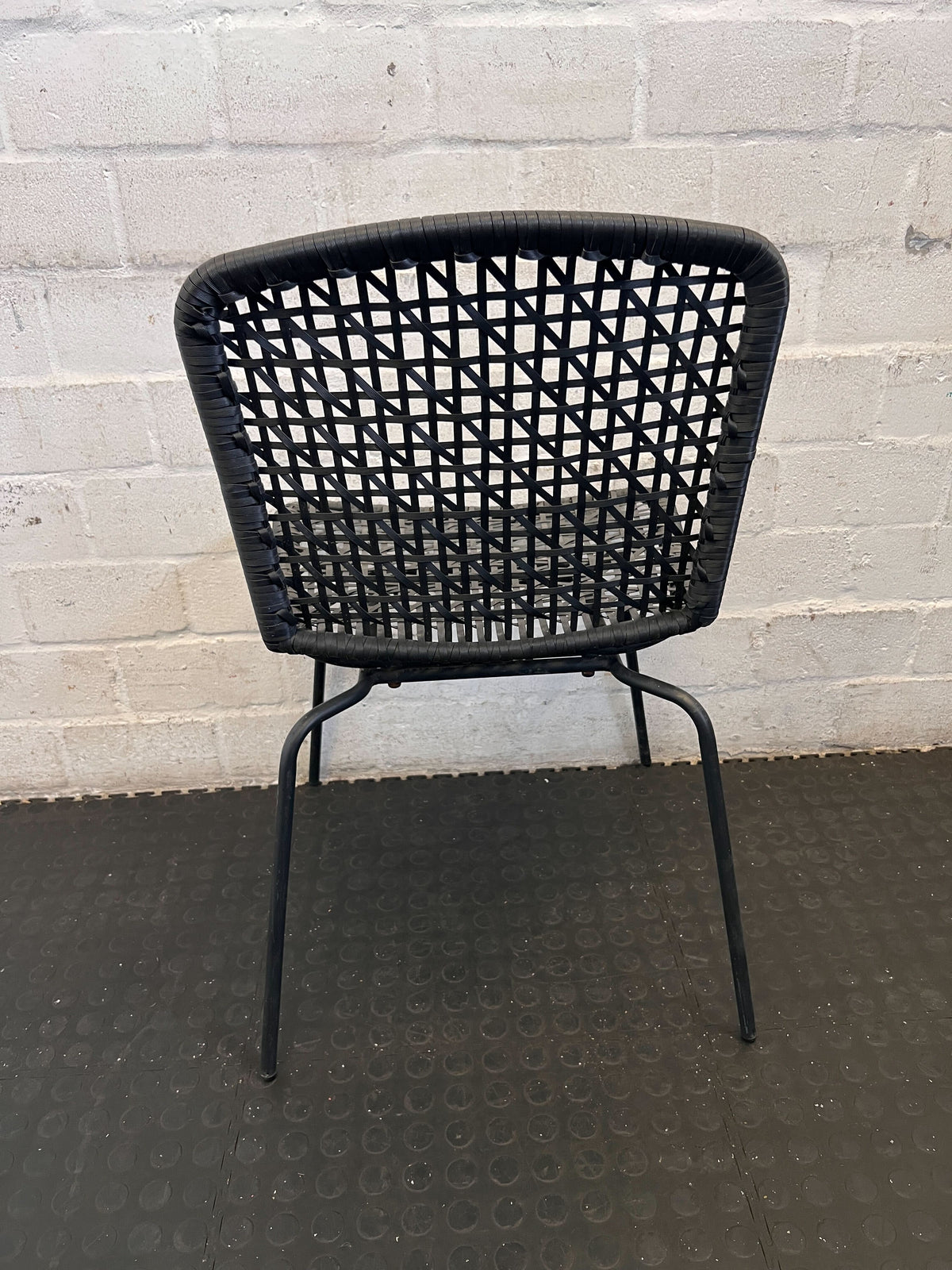 Stylish Grey Woven Indoor/Outdoor Chair